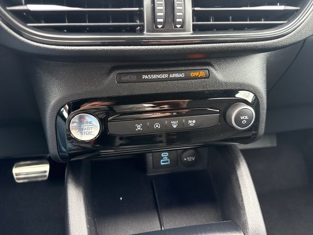 2023 Ford Escape ST-Line - Photo 28