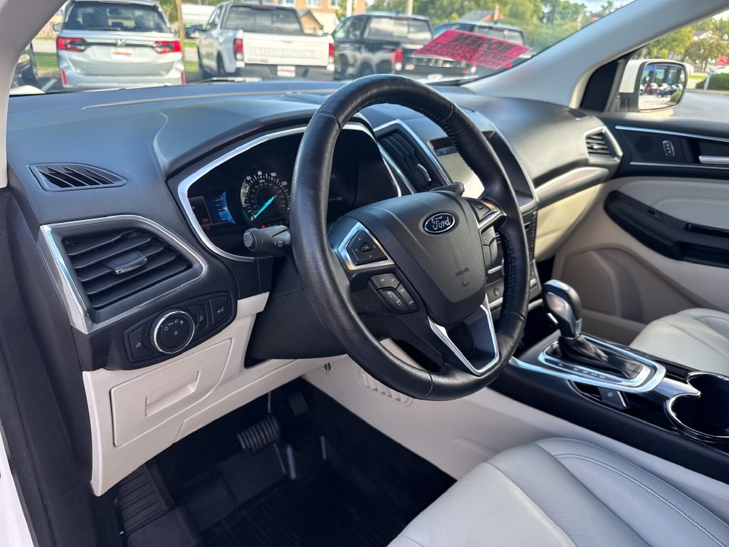 2017 Ford Edge Titanium - Photo 15