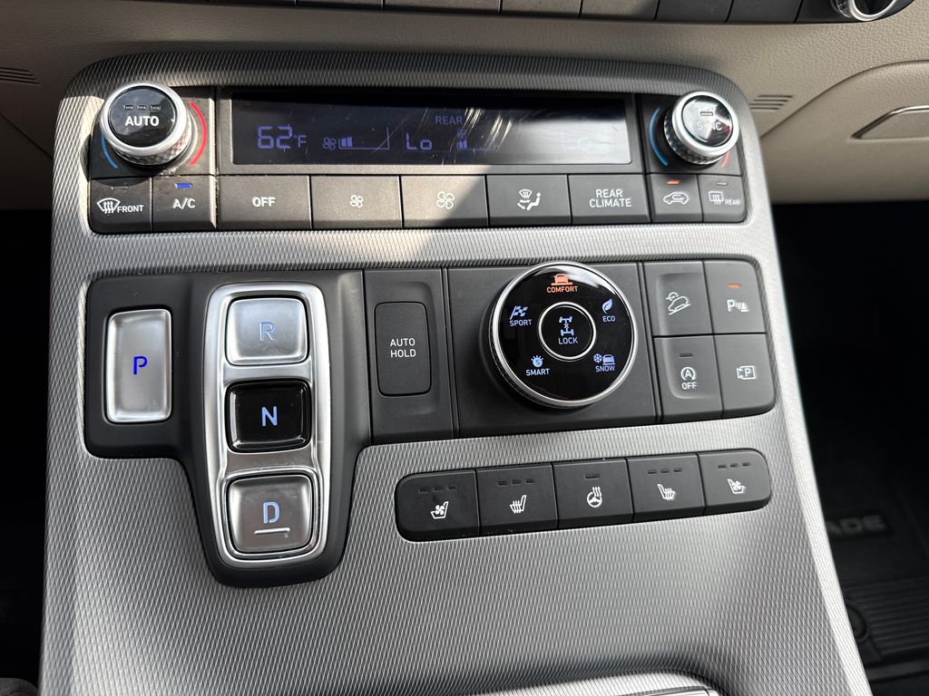 2024 Hyundai Palisade Limited - Photo 35