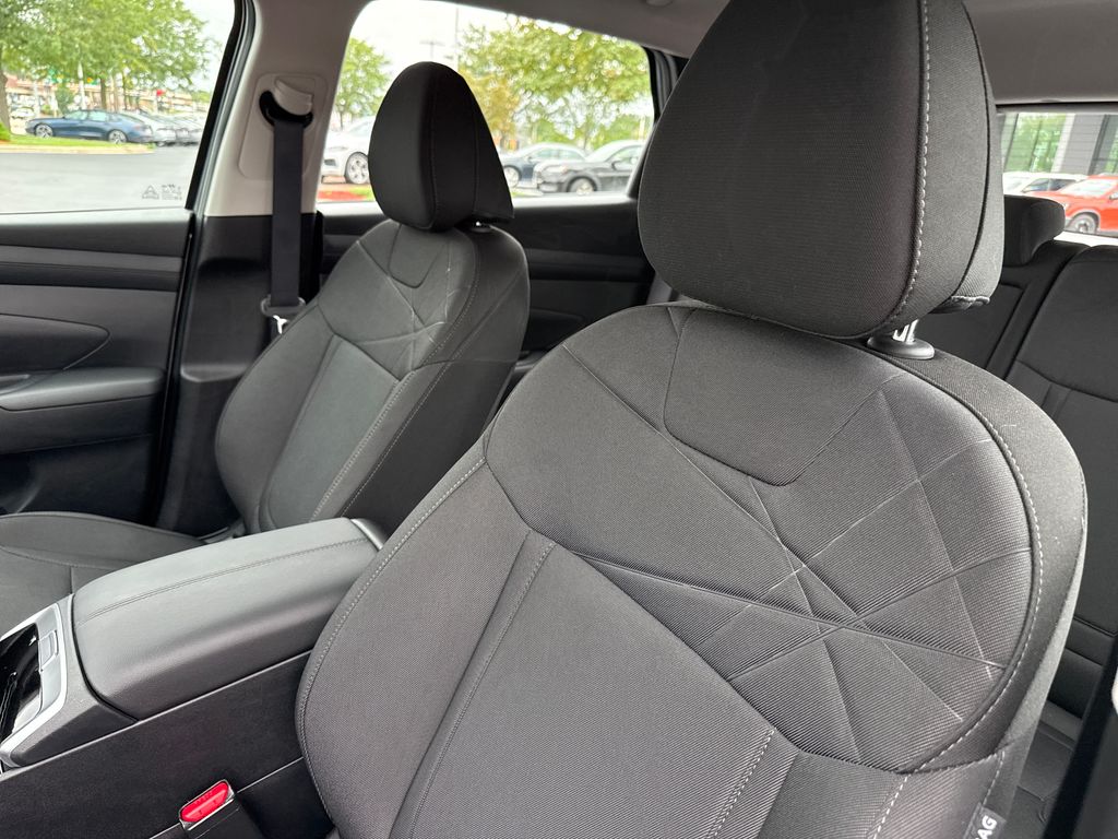 2026 Hyundai Tucson SE - Photo 12