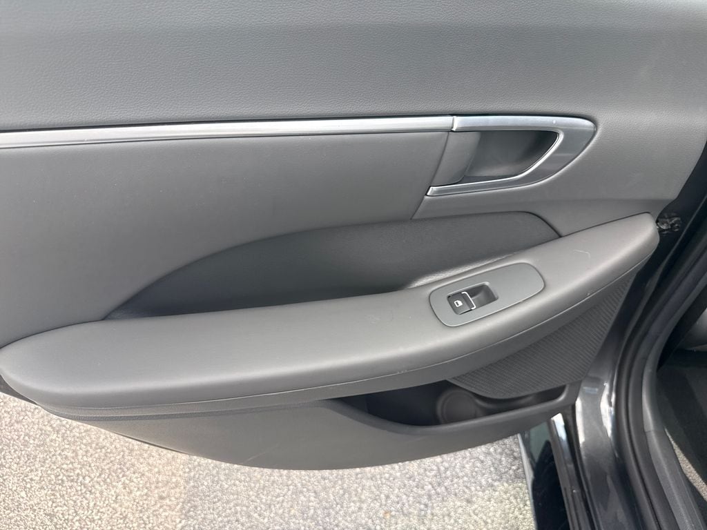 2022 Hyundai Sonata SEL Plus - Photo 17