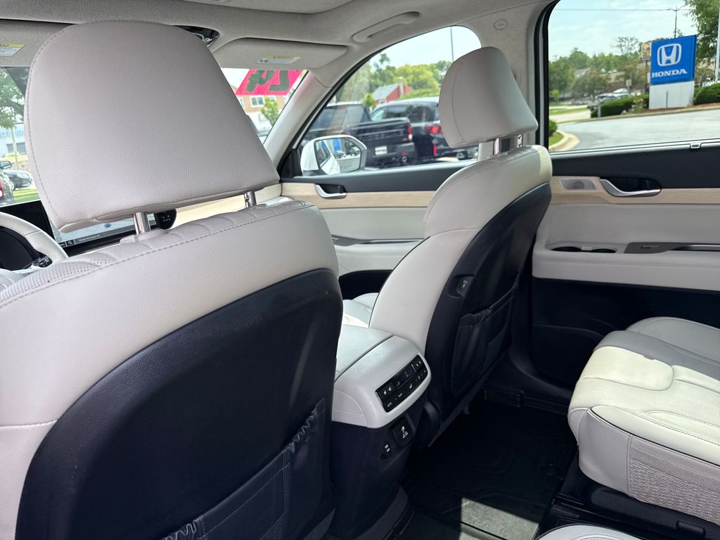 2024 Hyundai Palisade Limited - Photo 23