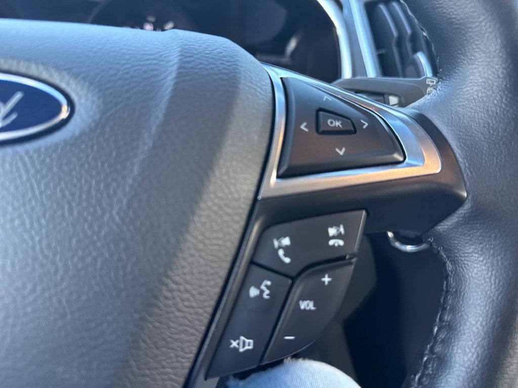 2017 Ford Edge Titanium - Photo 26