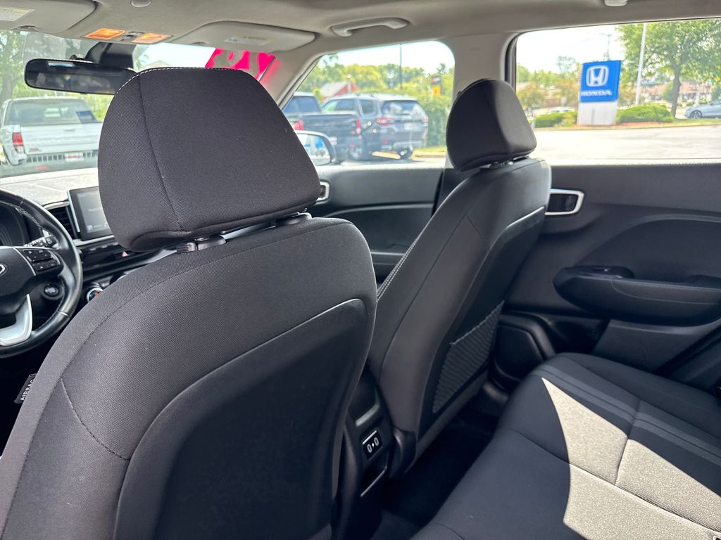 2024 Hyundai Venue SEL - Photo 21