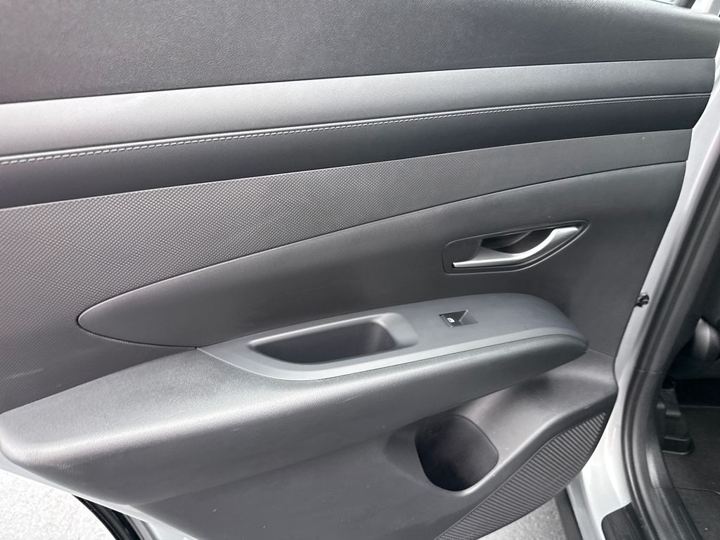 2026 Hyundai Tucson SE - Photo 16
