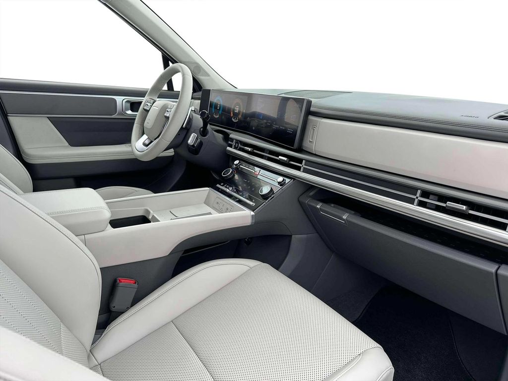 2025 Hyundai Santa Fe SEL - Photo 15