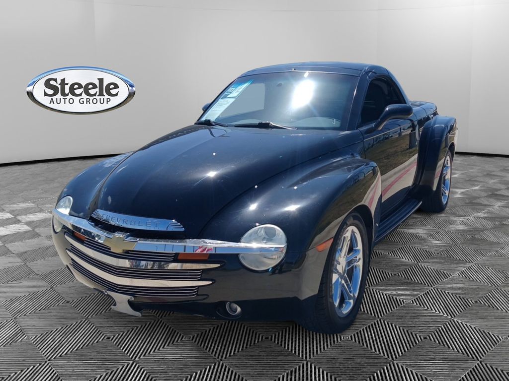 2005 Chevrolet SSR Base