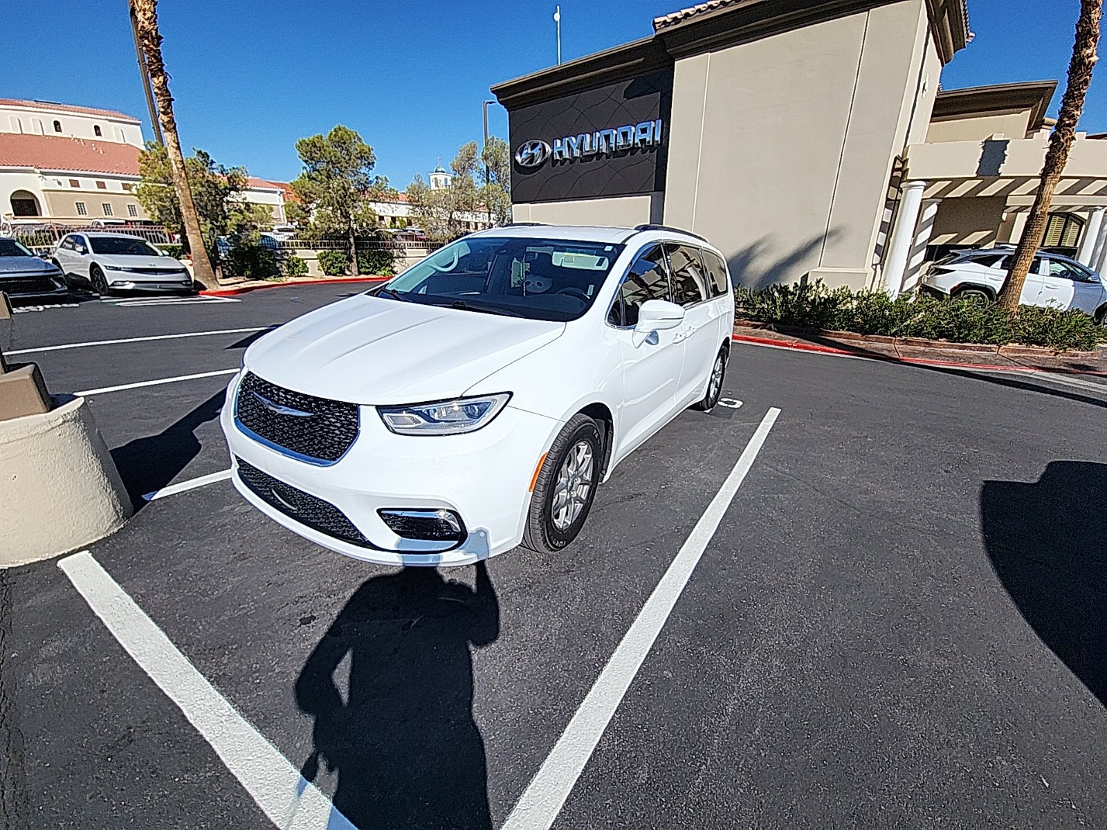 Used 2021 Chrysler Pacifica Touring Van