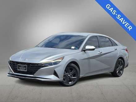 Hyundai Elantra SEL Sedán 2023