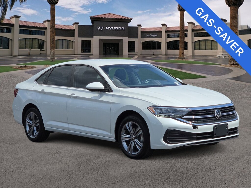 Used 2023 Volkswagen Jetta SE Sedan