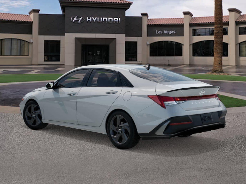 Nuevo sedán Hyundai Elantra SEL Sport Plus 2026