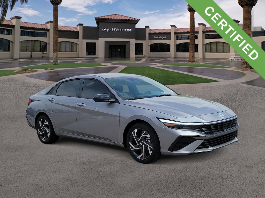 Sedán deportivo Hyundai Elantra SEL 2025 certificado