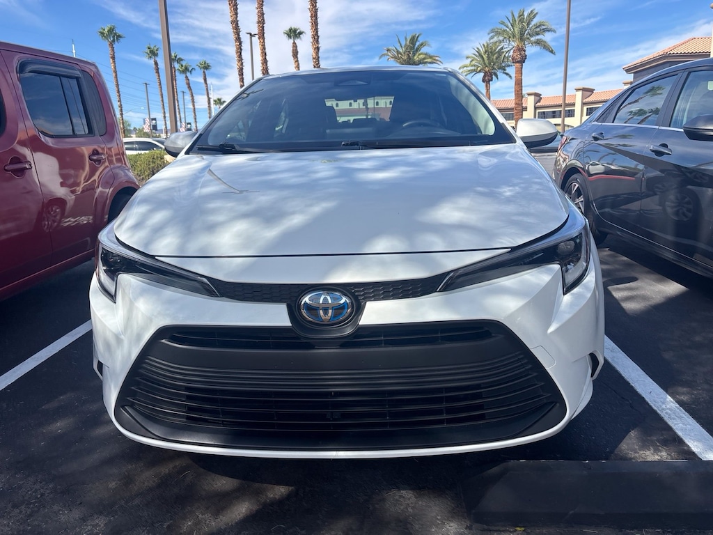 Used 2025 Toyota Corolla Hybrid LE Sedan
