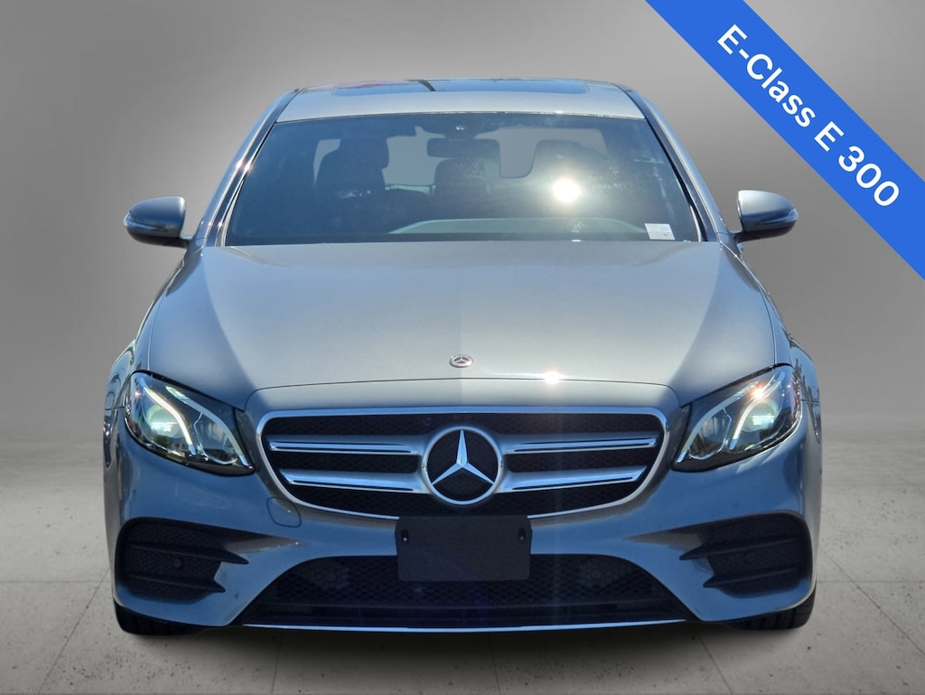 Mercedes-Benz E 300 Sedán 2018 de segunda mano