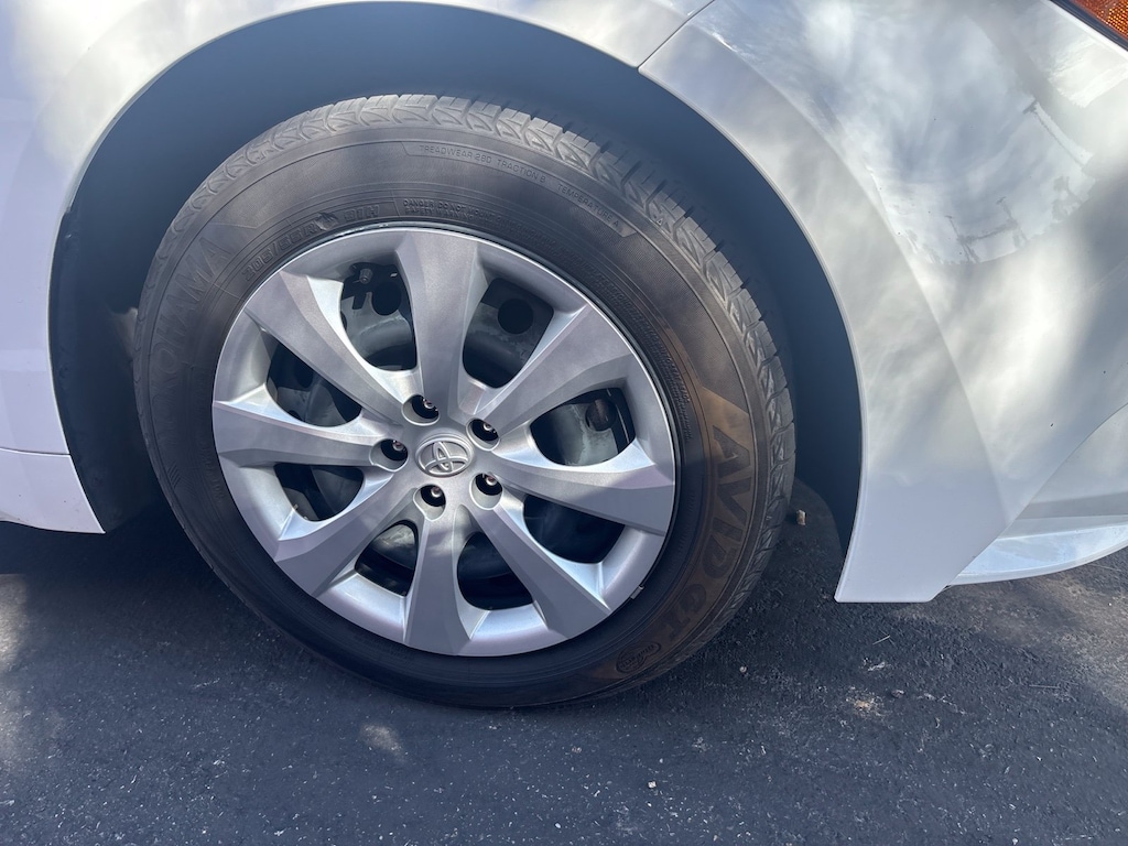 Used 2025 Toyota Corolla Hybrid LE Sedan