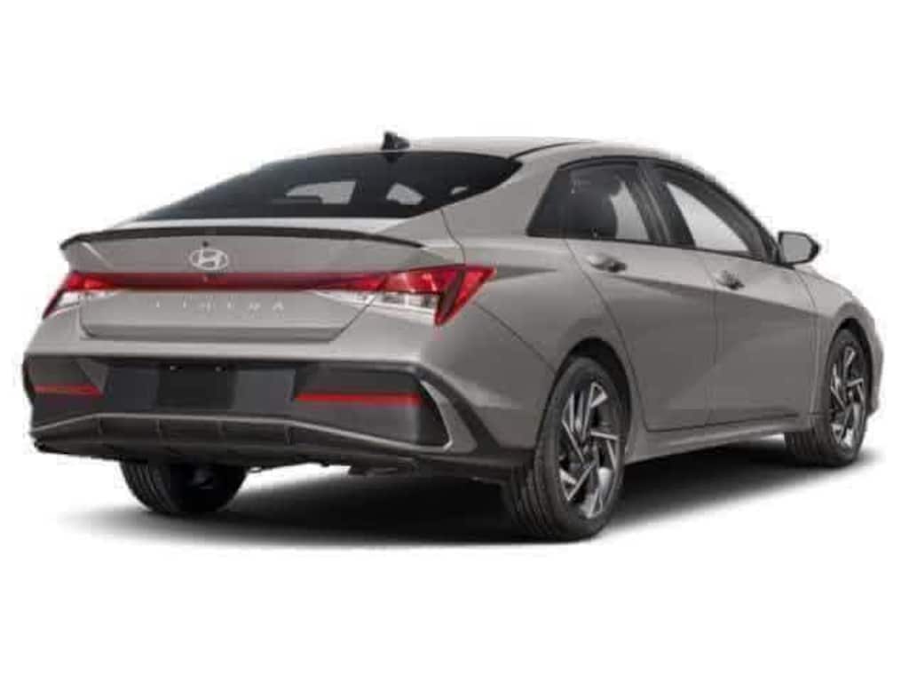Nuevo sedán deportivo Hyundai Elantra SEL 2026