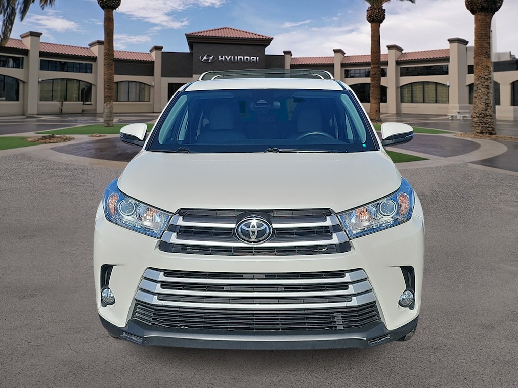 SUV Toyota Highlander LE Plus 2019 usado