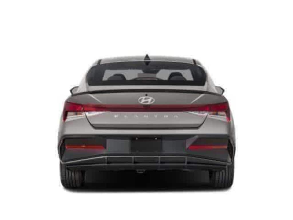 Nuevo sedán deportivo Hyundai Elantra SEL 2026