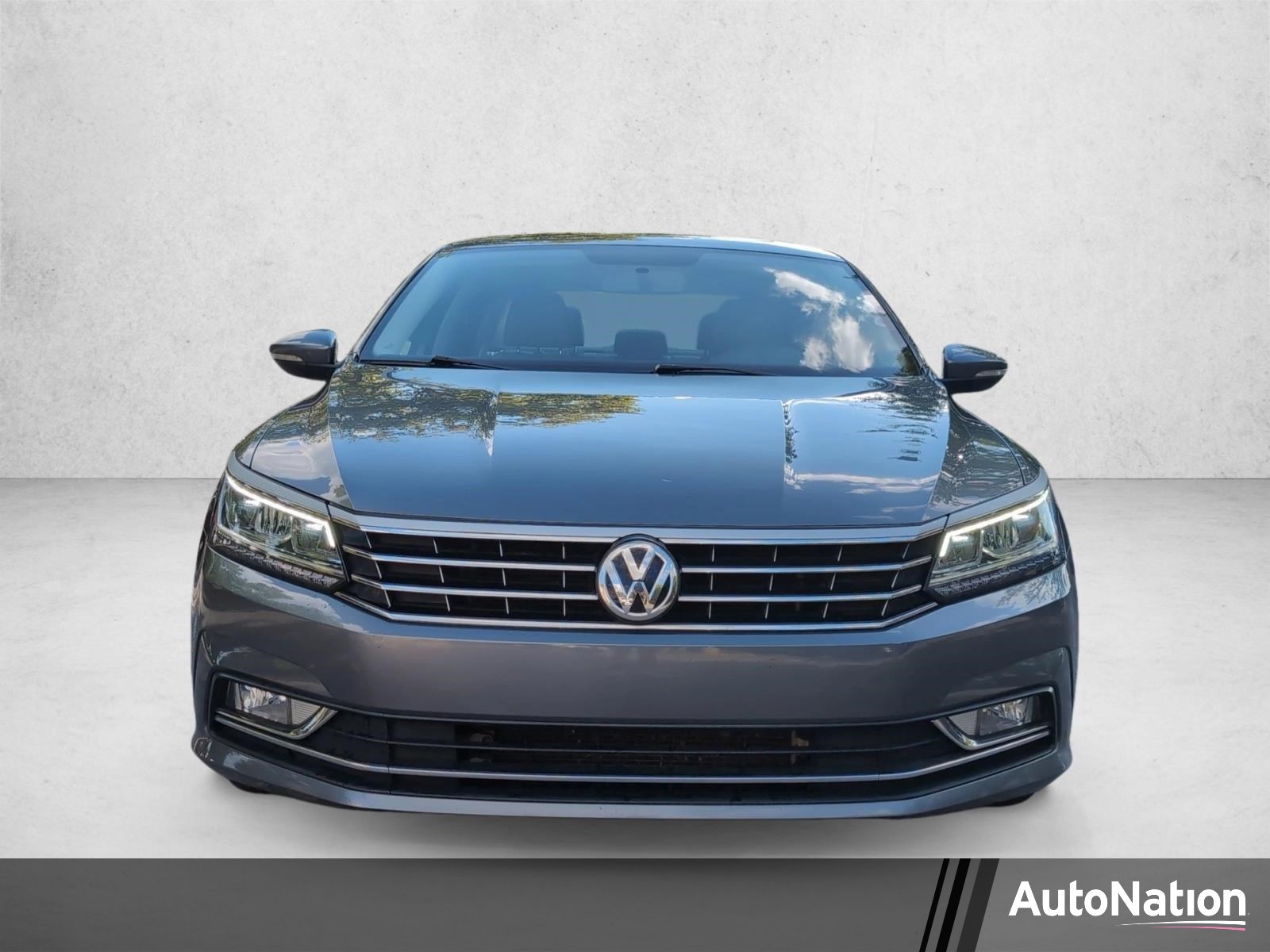 Used 2018 Volkswagen Passat 2.0T SE 4dr Car