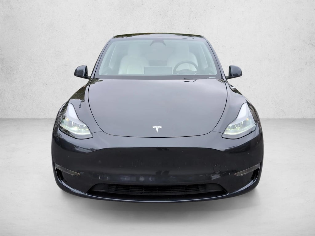 Used 2024 Tesla Model Y Long Range Sport Utility