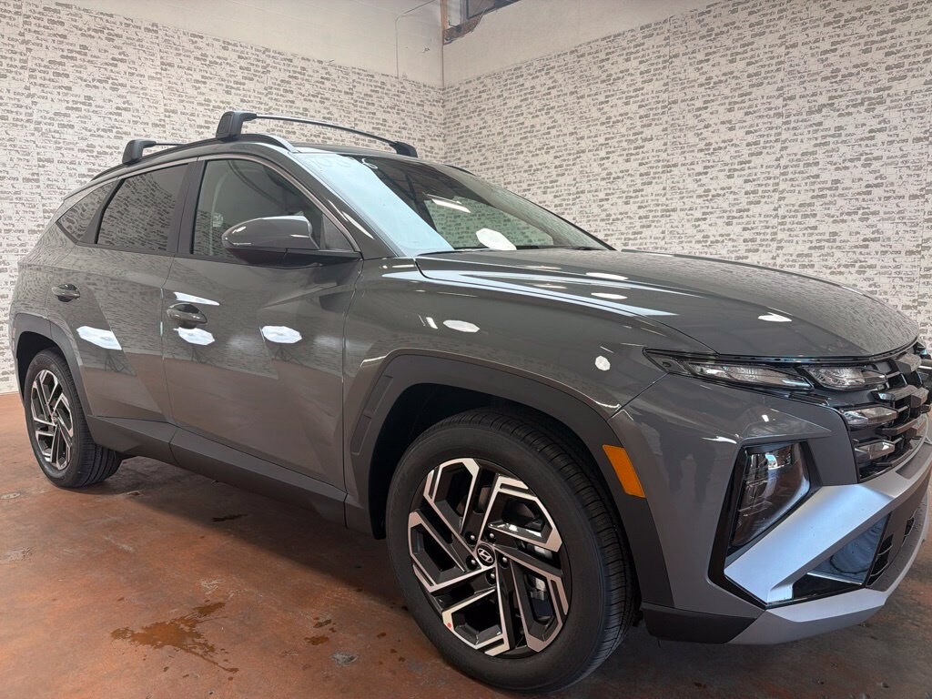 New 2026 Hyundai Tucson SEL Plus FWD SUV