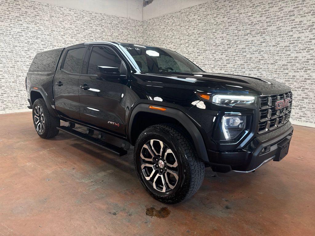 2023 GMC Canyon
