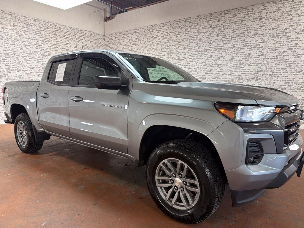 2024 Chevrolet Colorado LT