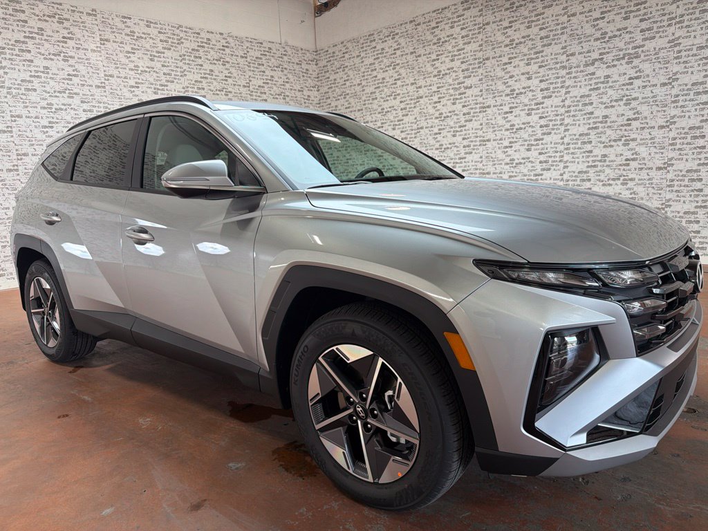 New 2026 Hyundai Tucson SEL Premium FWD SUV