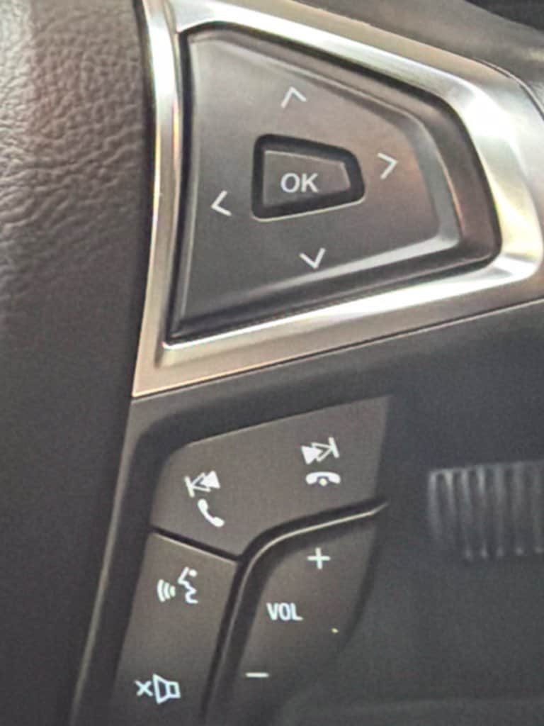 2024 Ford Edge SEL - Photo 19