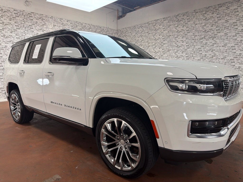 2022 Jeep Grand Wagoneer