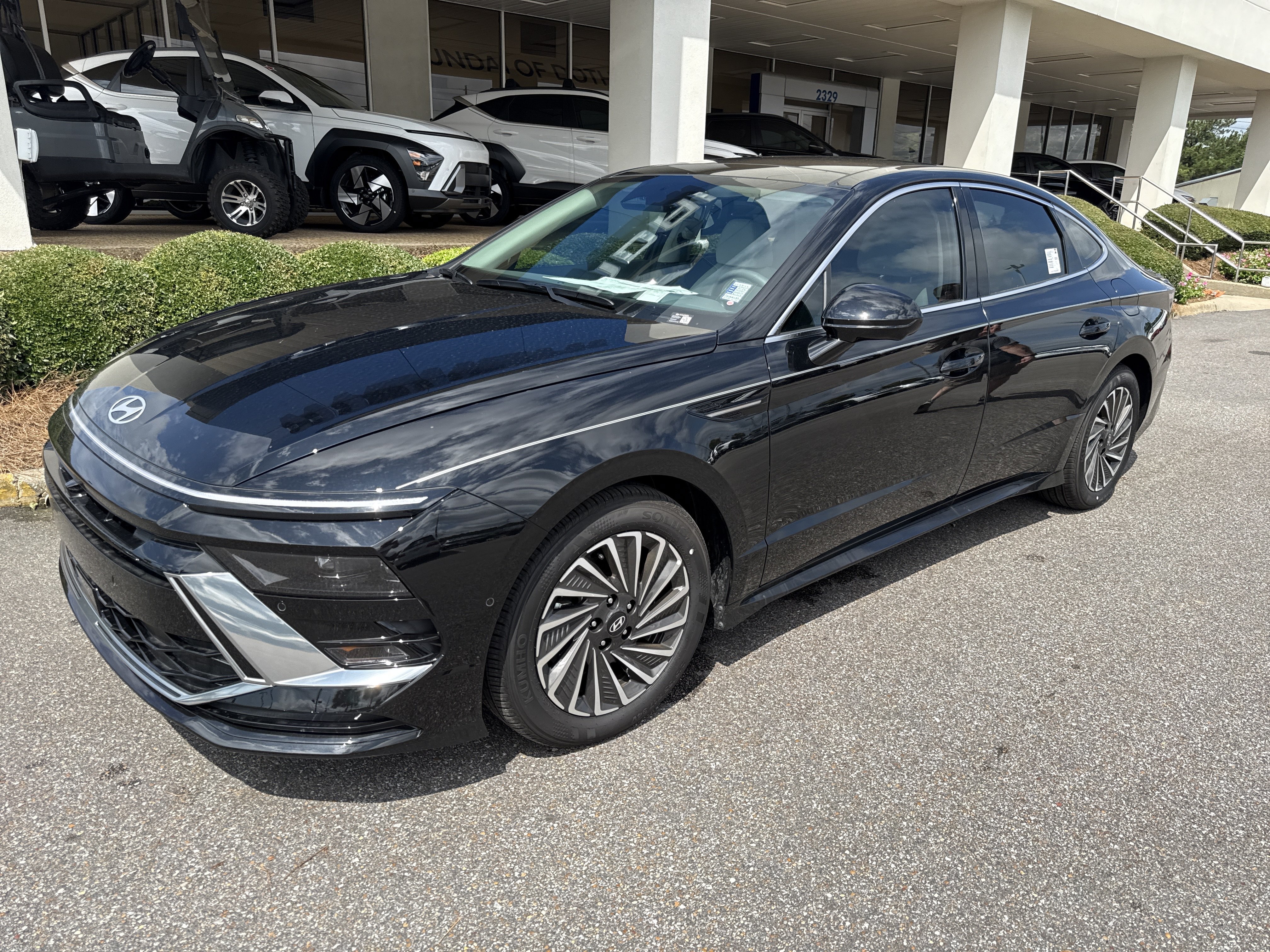 2026 Hyundai Sonata Hybrid Limited Sedan