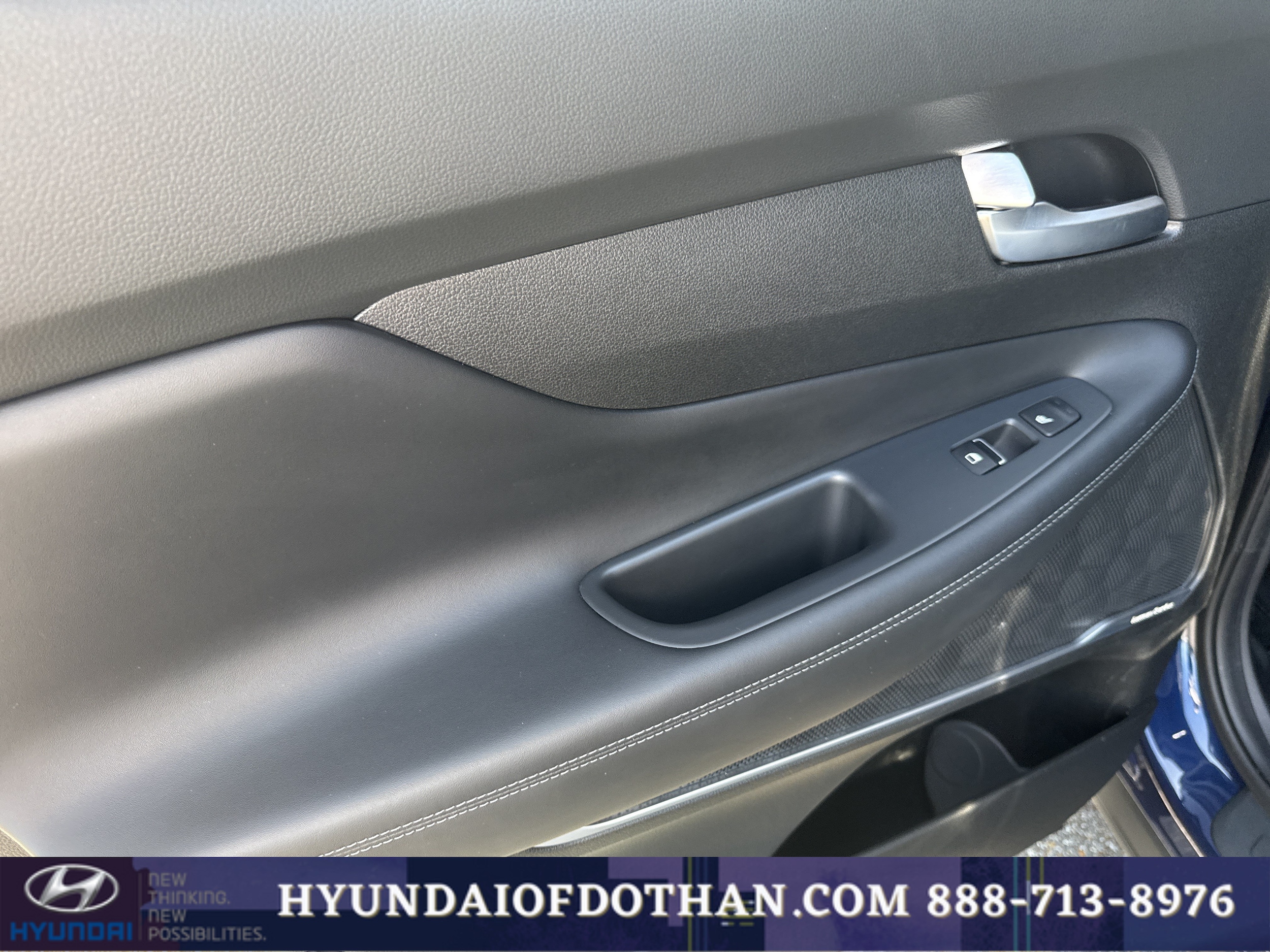2022 Hyundai Santa Fe Limited - Photo 11