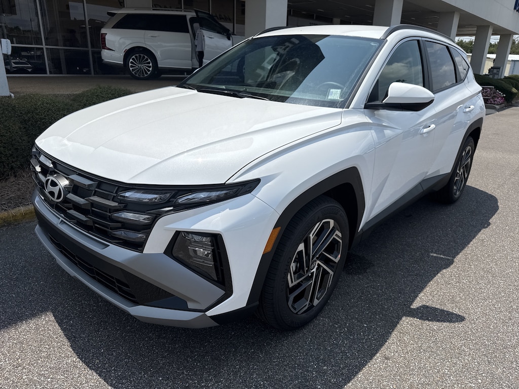 New 2026 Hyundai Tucson SEL Plus FWD SUV