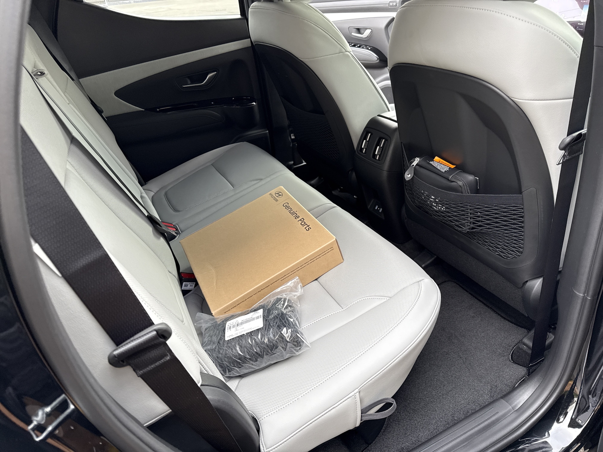 2026 Hyundai Santa Cruz Limited - Photo 14