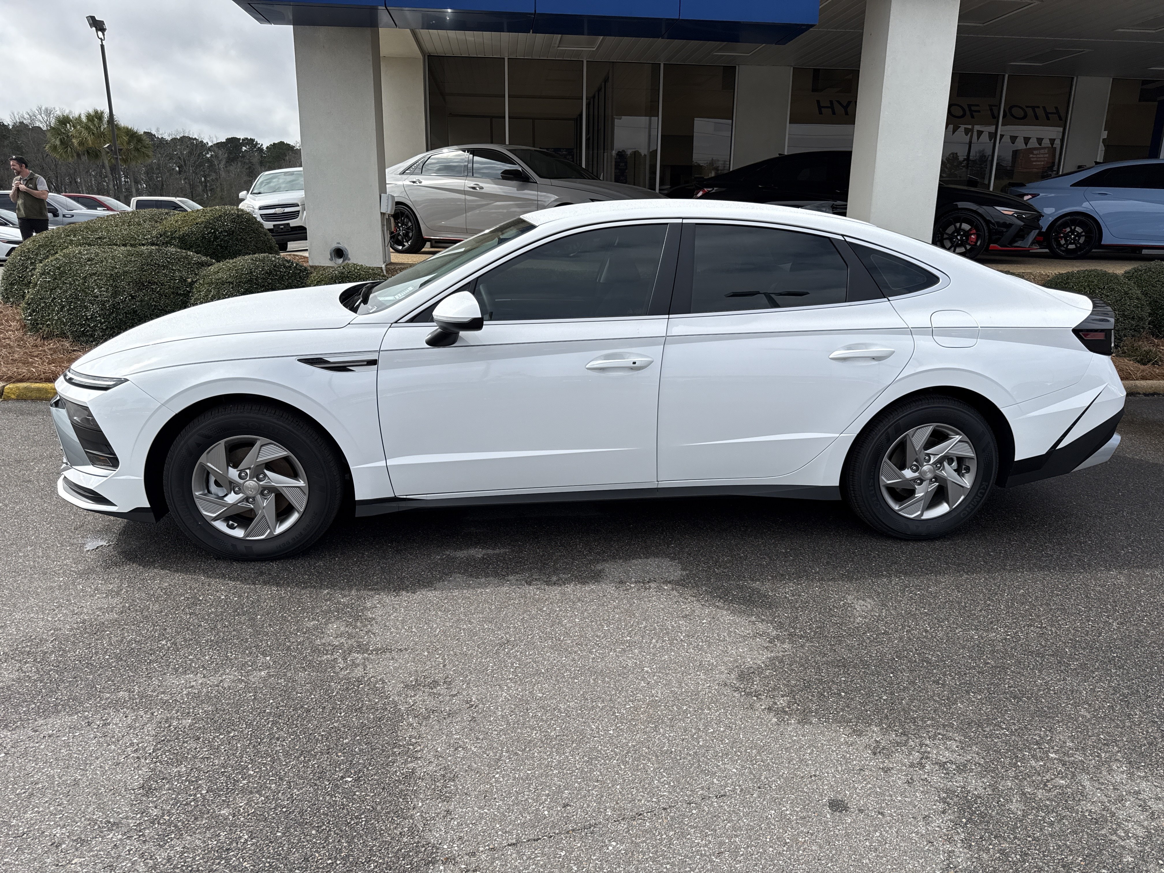 New 2026 Hyundai Sonata SE Sedan