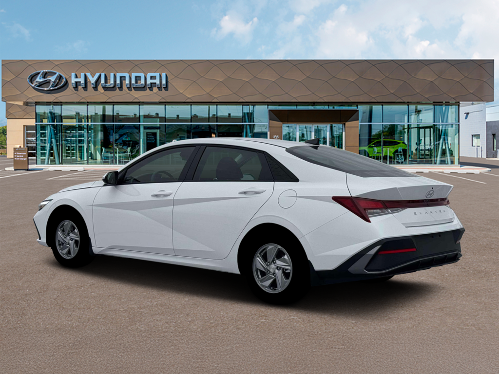 New 2026 Hyundai Elantra SE Sedan