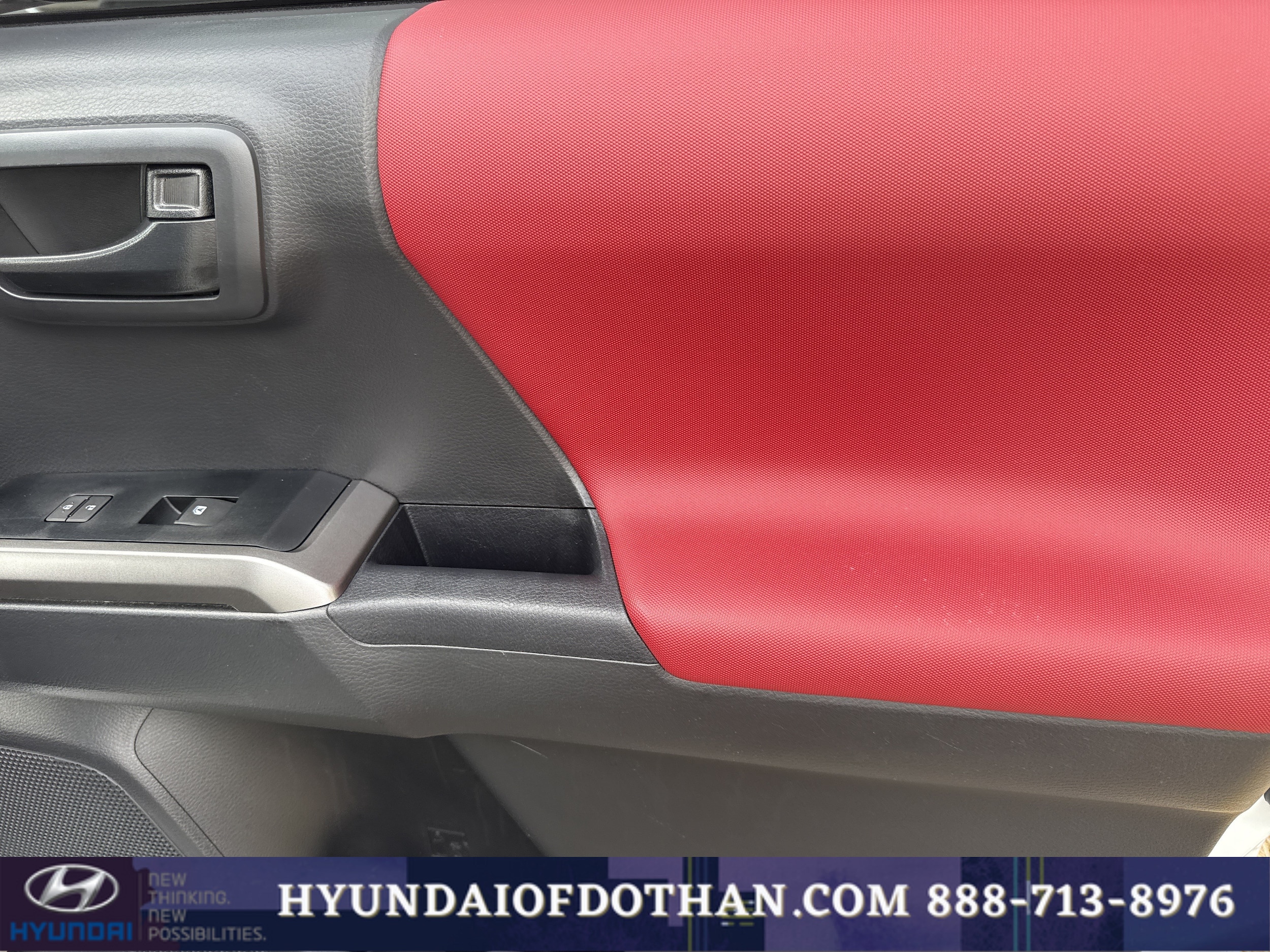 2023 Toyota Tacoma SR5 - Photo 16