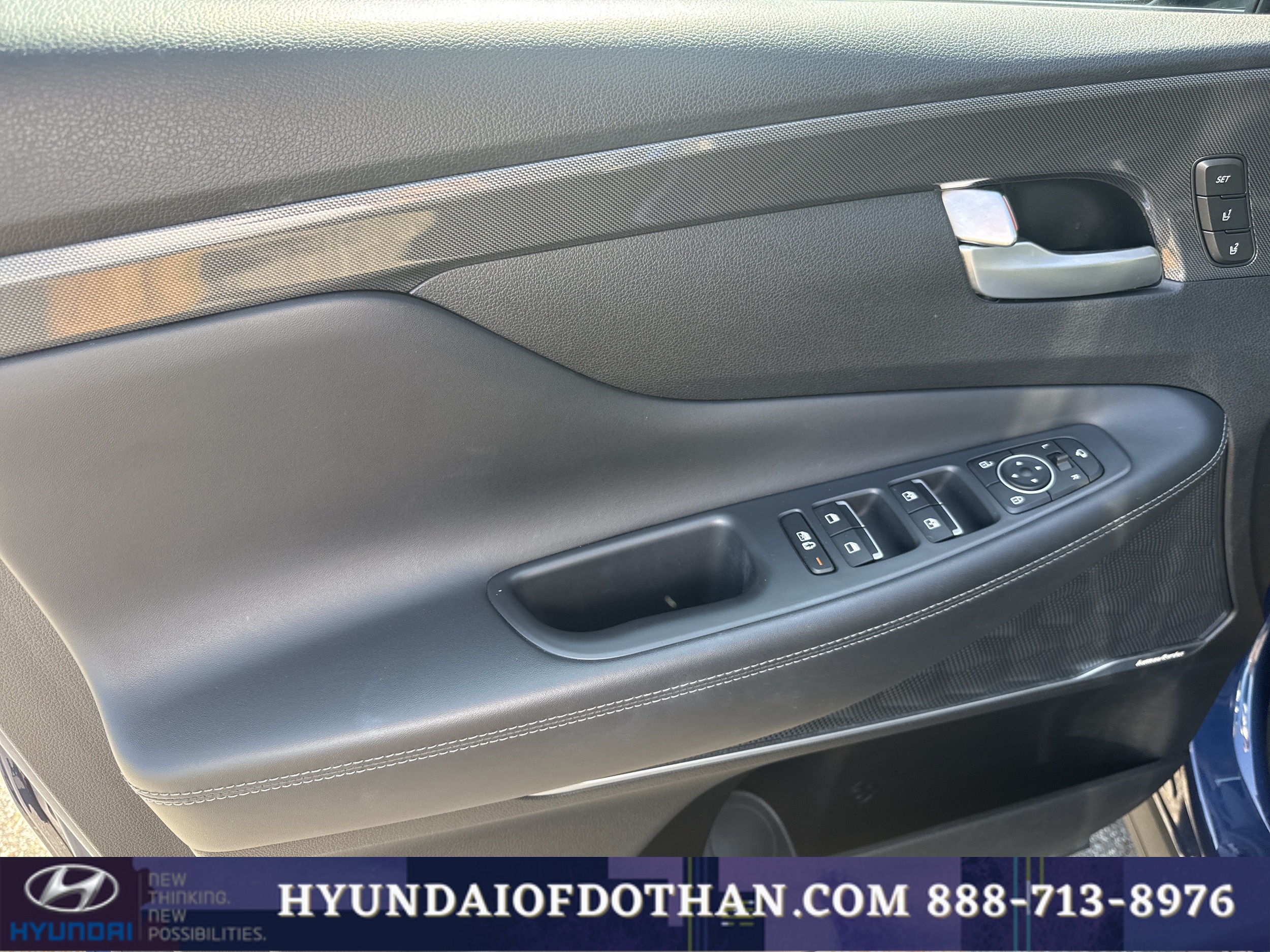 2022 Hyundai Santa Fe Limited - Photo 7
