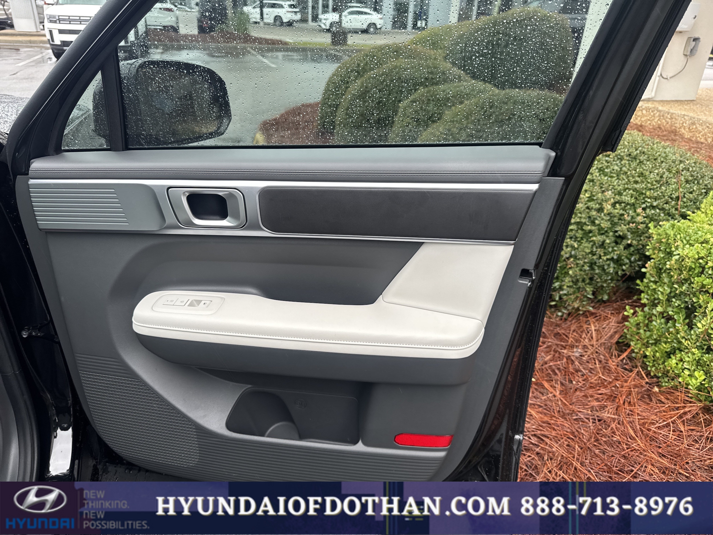 2025 Hyundai Santa Fe SEL - Photo 14