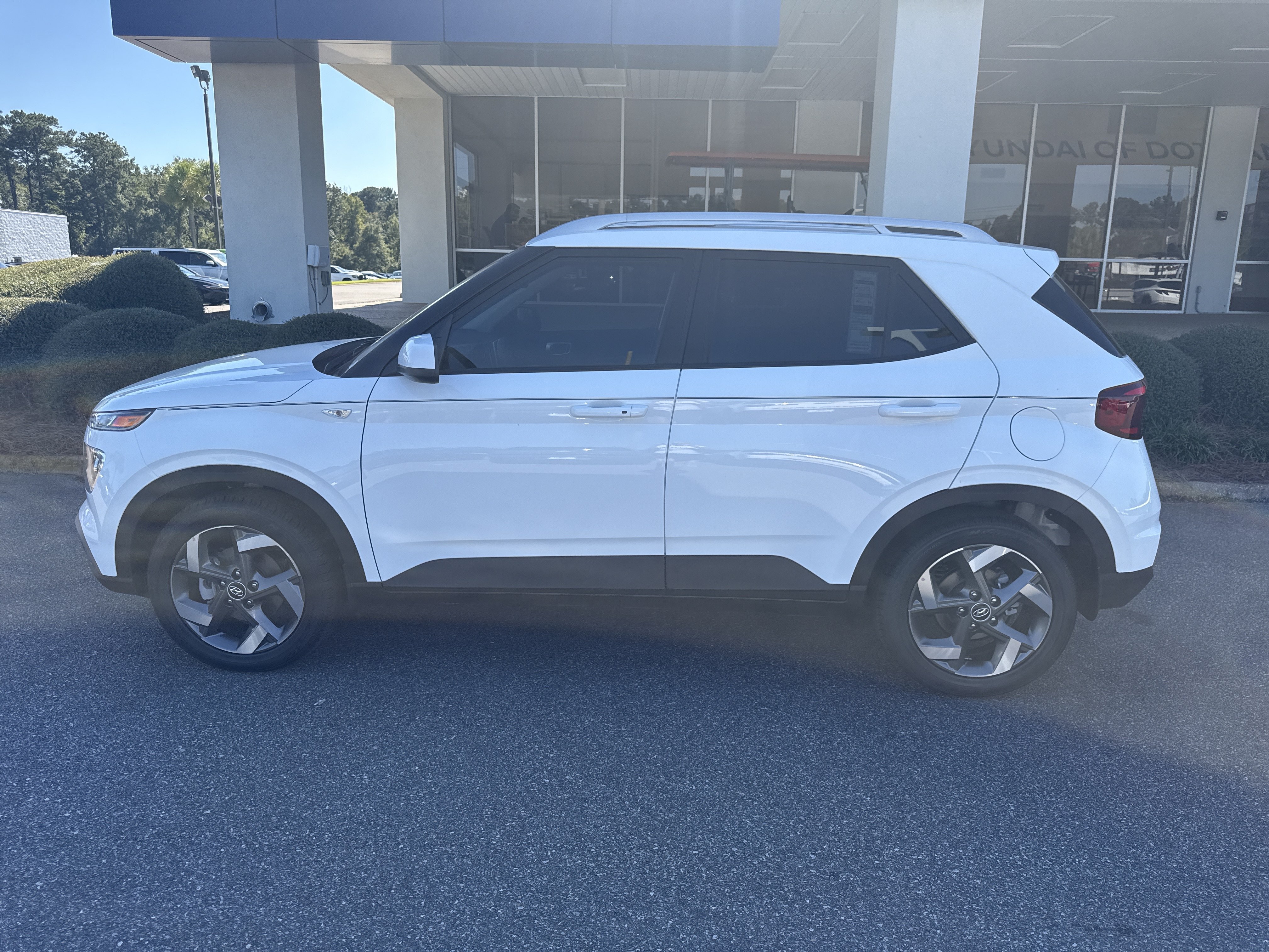 New 2026 Hyundai Venue SEL SUV