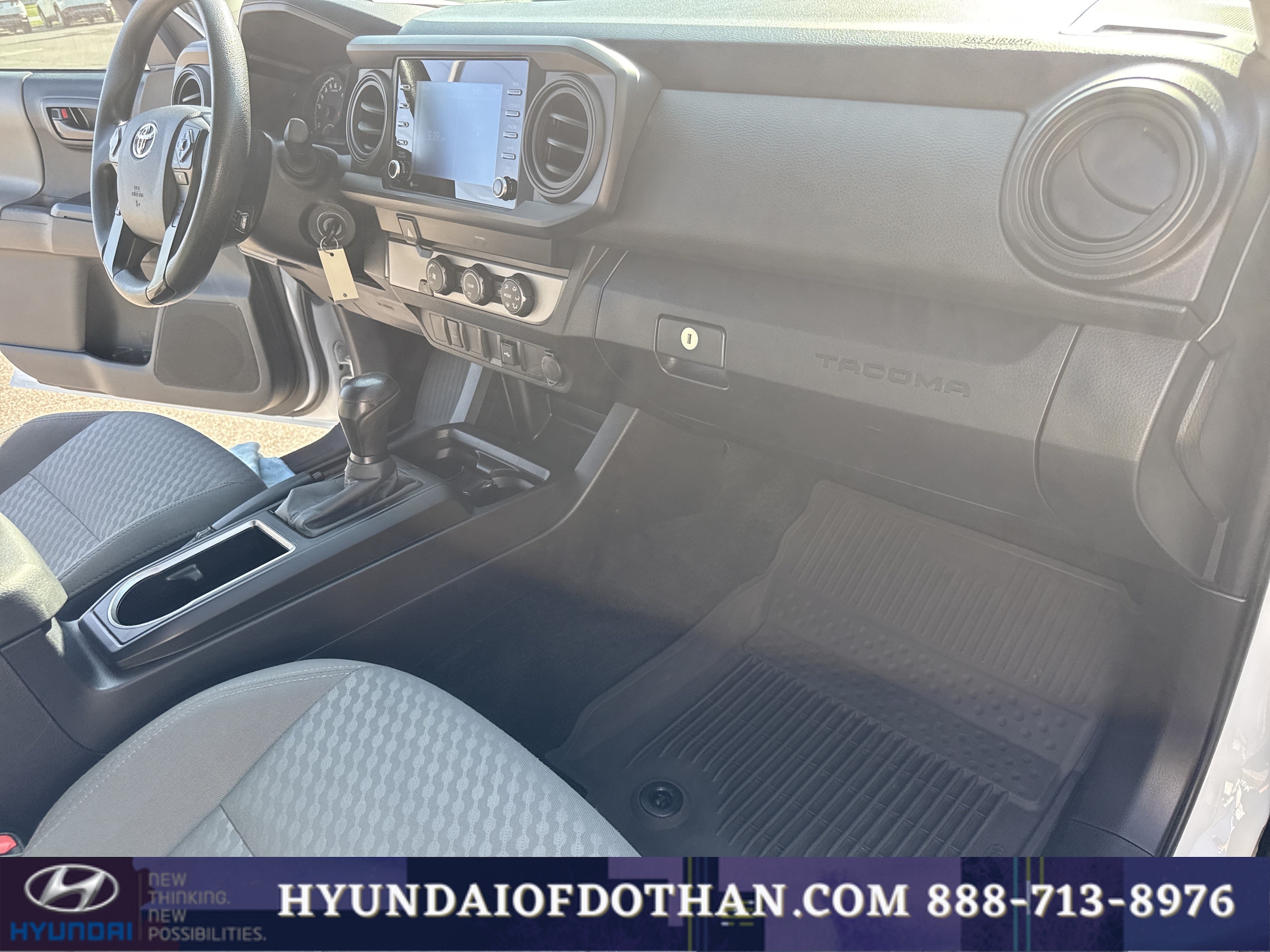 2023 Toyota Tacoma SR - Photo 13