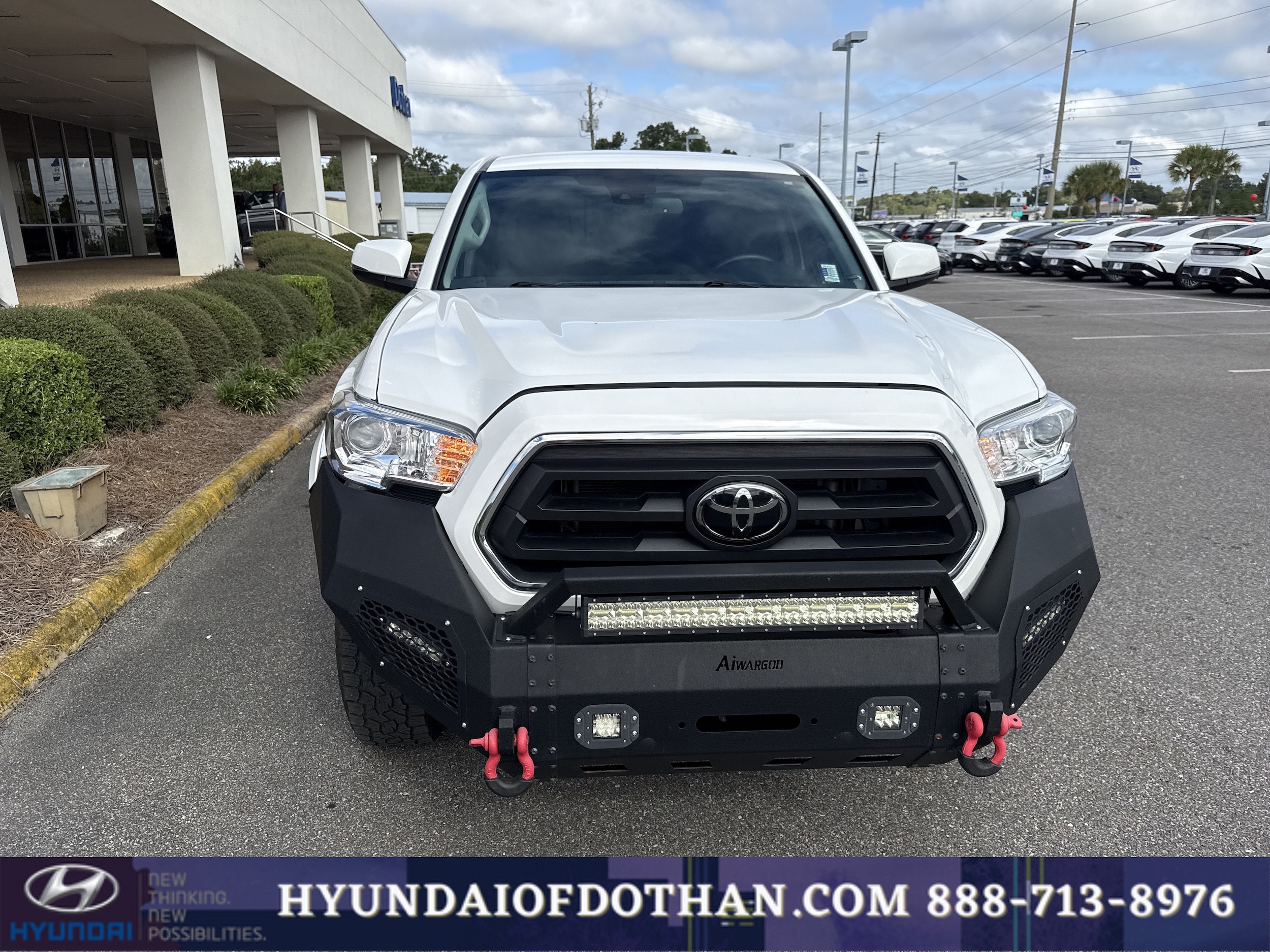 2023 Toyota Tacoma SR5 - Photo 6
