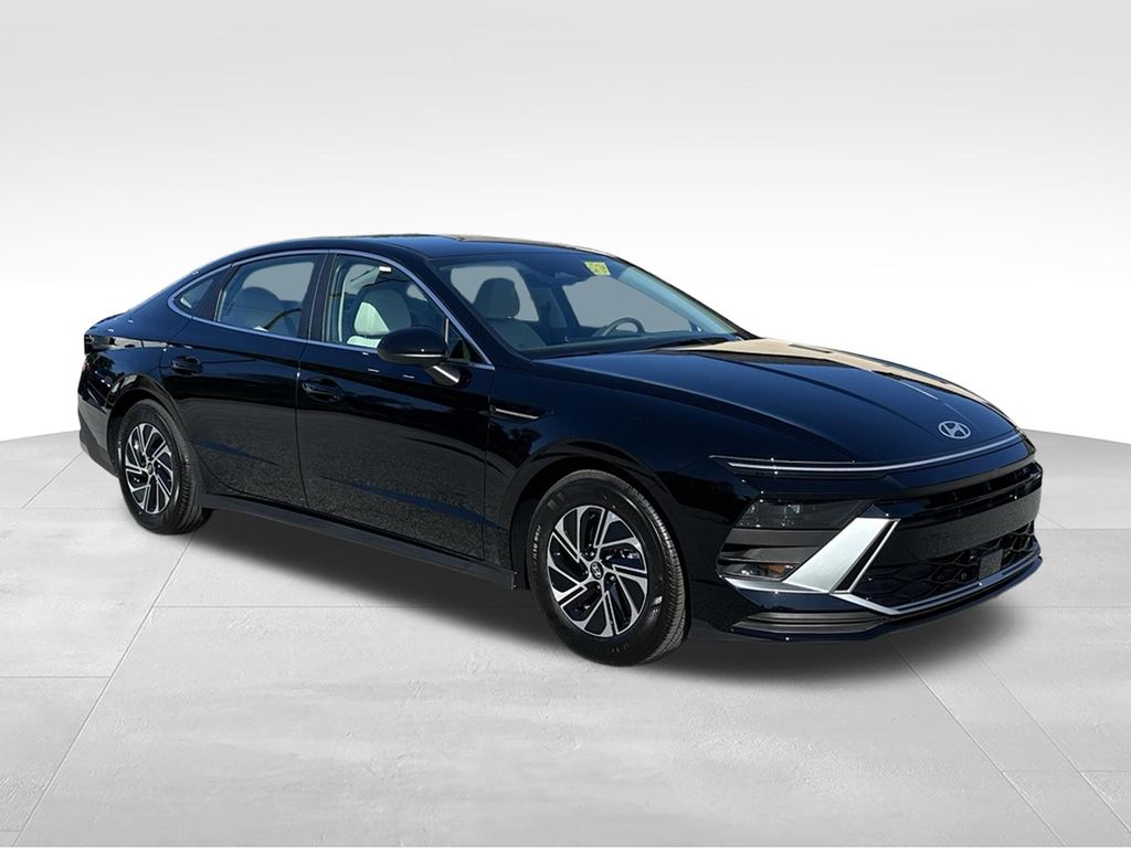 2026 Hyundai Sonata Hybrid