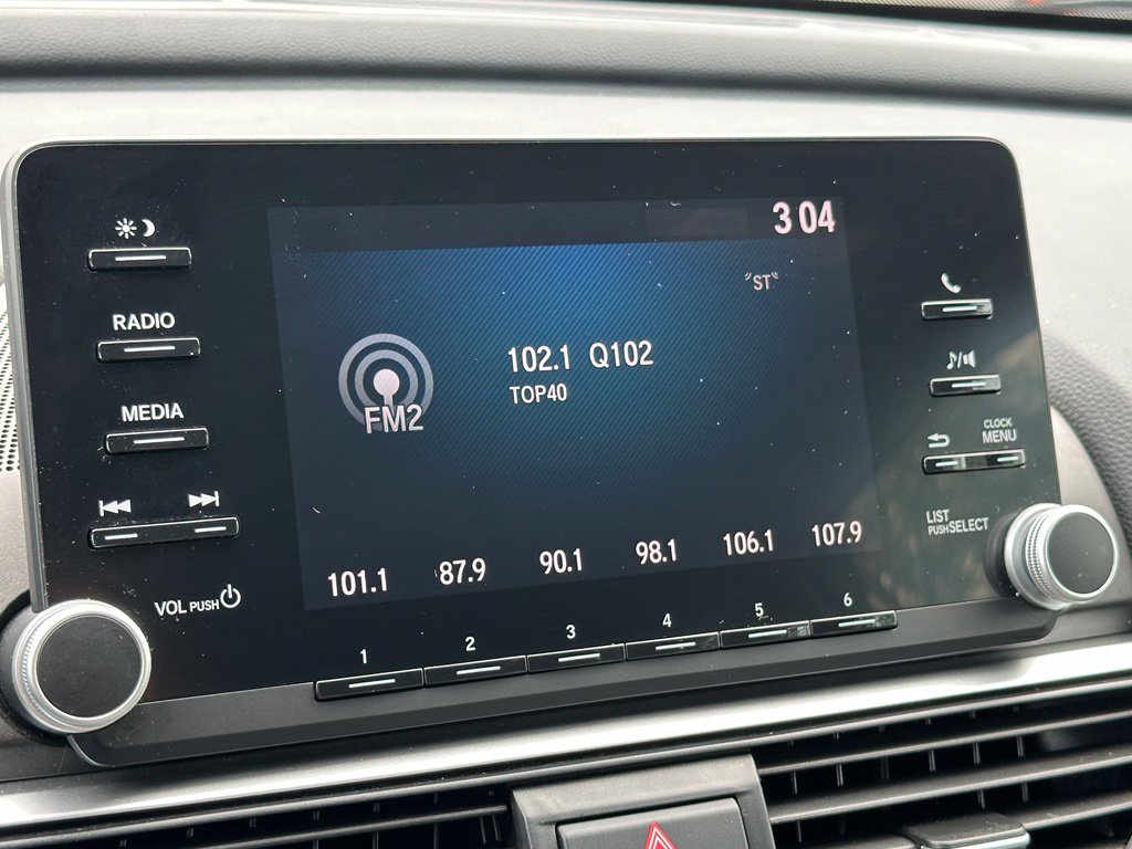2019 Honda Accord LX - Photo 21