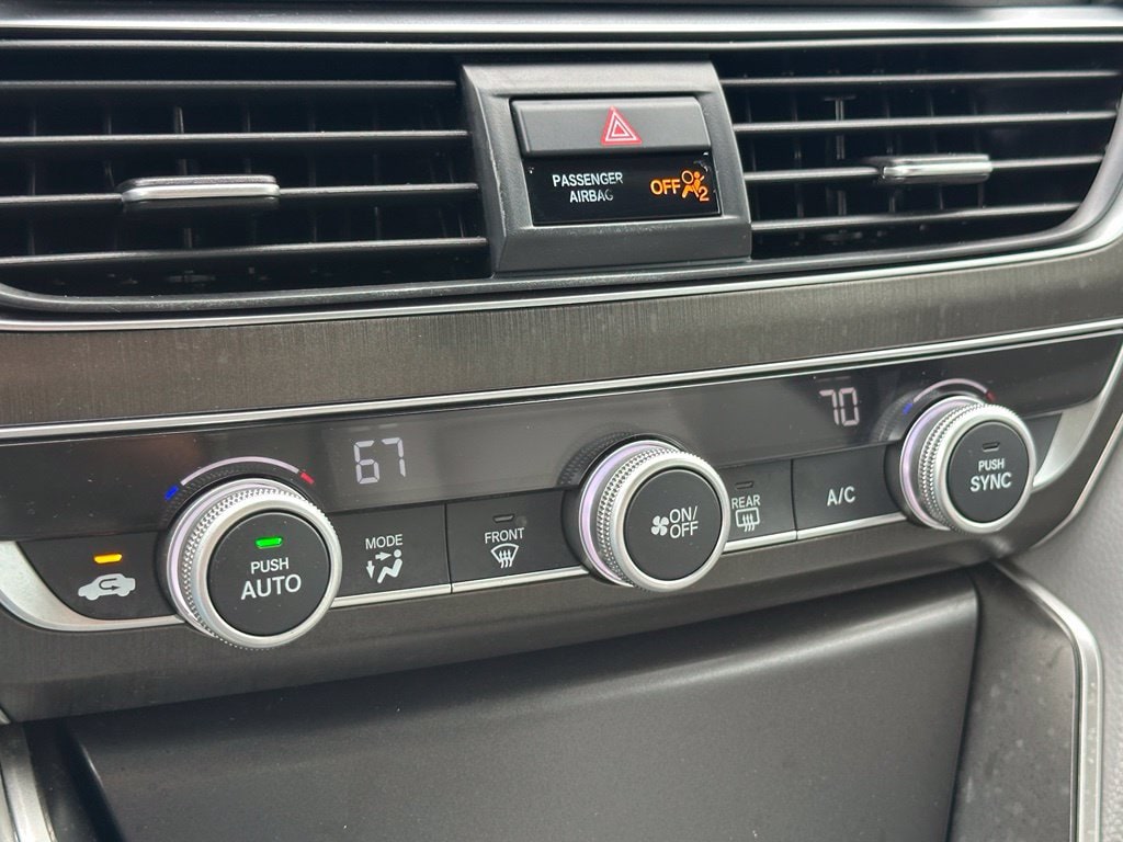 2019 Honda Accord LX - Photo 19