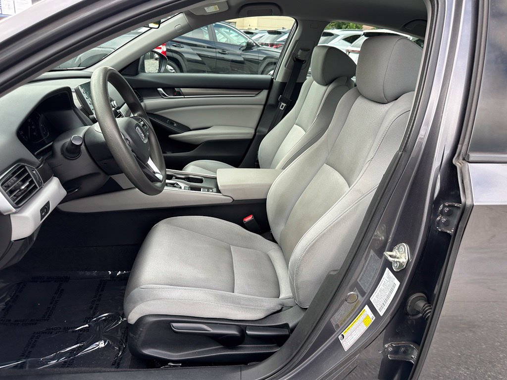 2019 Honda Accord LX - Photo 13