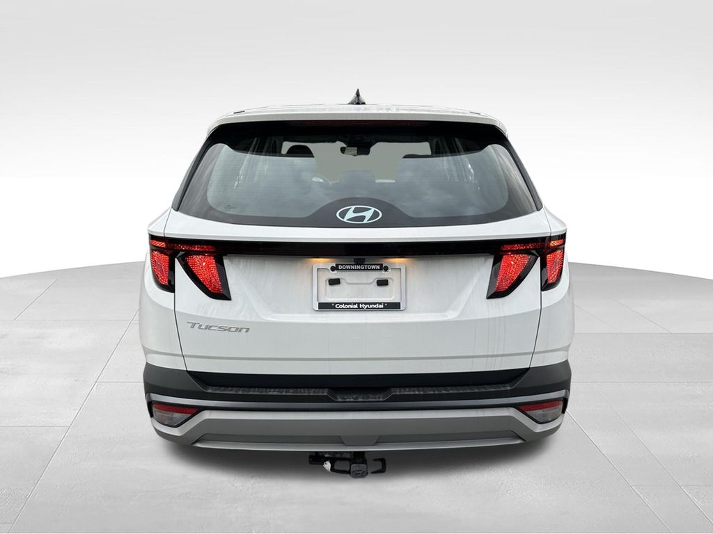 2025 Hyundai Tucson SE - Photo 6