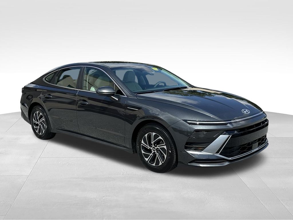 2026 Hyundai Sonata Hybrid Blue Sedan