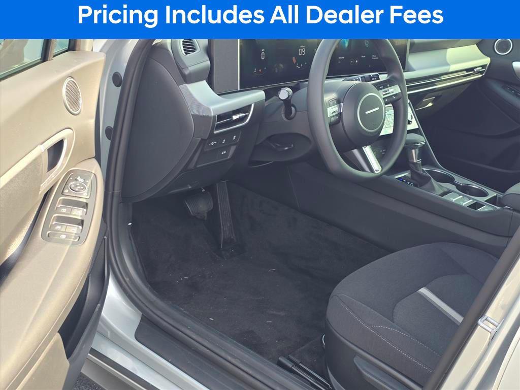 2026 Hyundai Sonata SE - Photo 9
