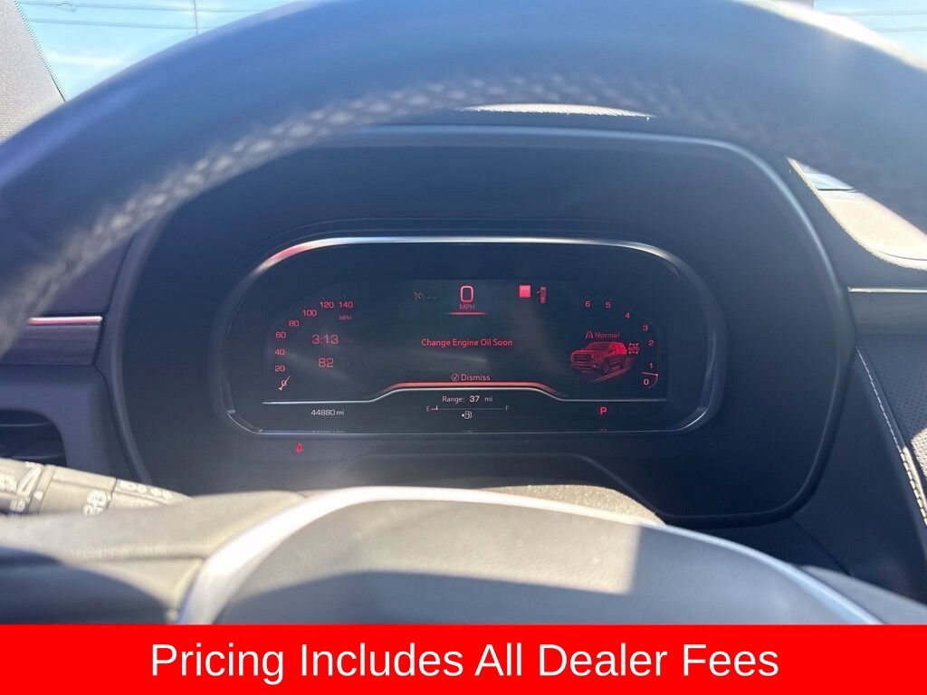 Used 2023 GMC Yukon SLT SUV